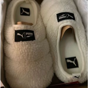 Puma sherpa house slippers